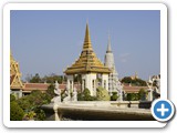 Vue de la pagode d'argent sur les fascinants btiments du palais