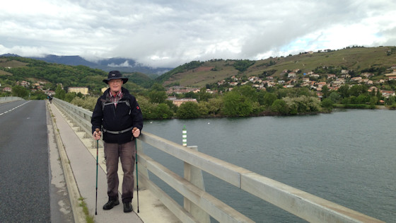 Gerhard sur le pont du Rhne