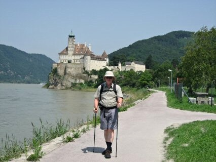 Le long du Danube, Schönbühel en arrire-plan