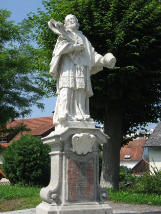 Statue de Jean Npomucne prs d'Enns