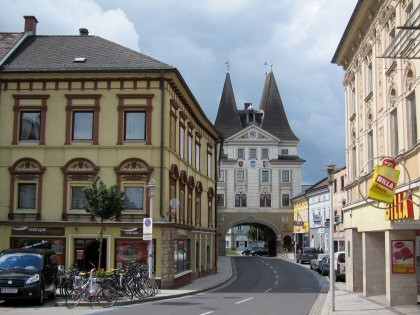 Schwanenstadt city gate