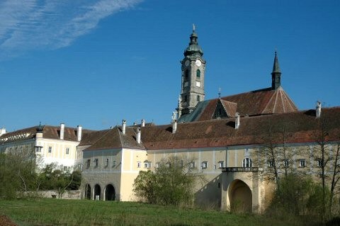Abbaye de Zwettl, lments de construction romans