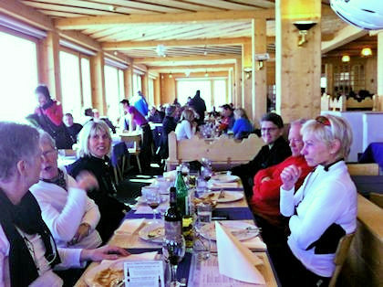 Mittagessen im Weissfluhjoch
