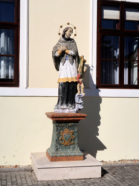 Nepomuk Statue in Baumgarten