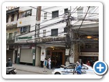 Hanoï, notre hôtel caché derrière des fils électriques