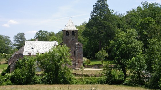 Eglise Saint-Pierre-de-Bessuejouis