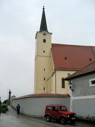 Pfarrkirche zum hl. Johannes dem Täufer in Sindelburg