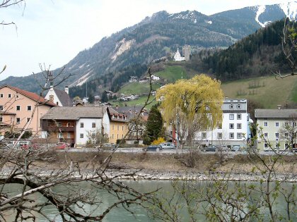 Schwaz and castle Freundsberg