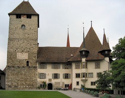 Schloss Spiez, Innenhof