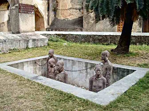 Monument aux esclaves  Zanzibar